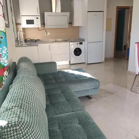 Apartment Larios Centro Triniad