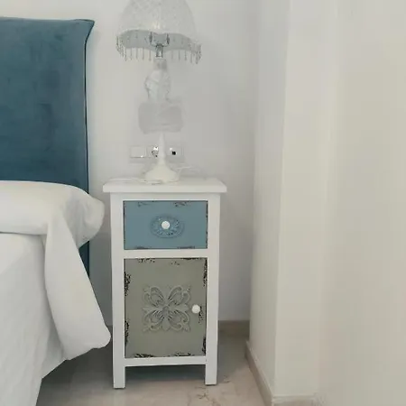 Larios Centro Triniad Apartment *