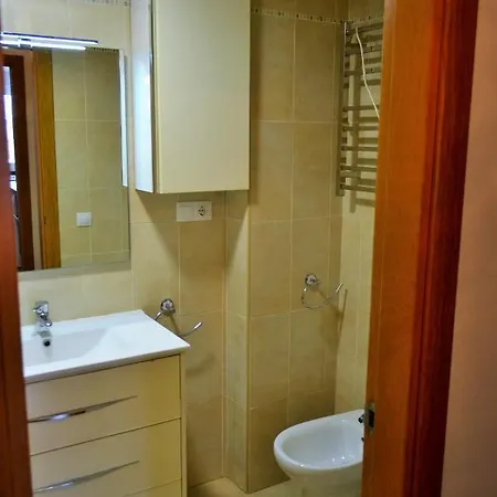Larios Centro Triniad Apartment *
